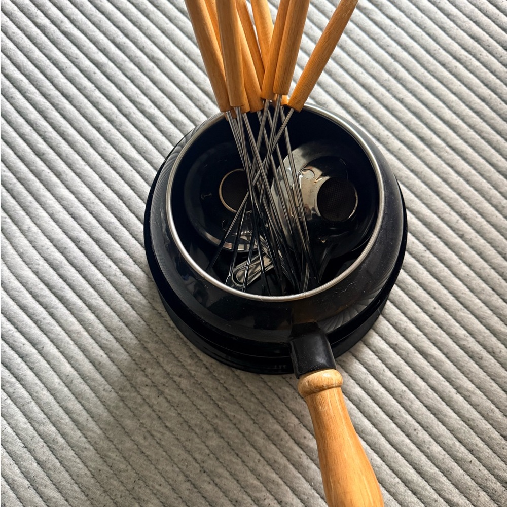 Black and Wood Fondue Pot with Dipping Forks